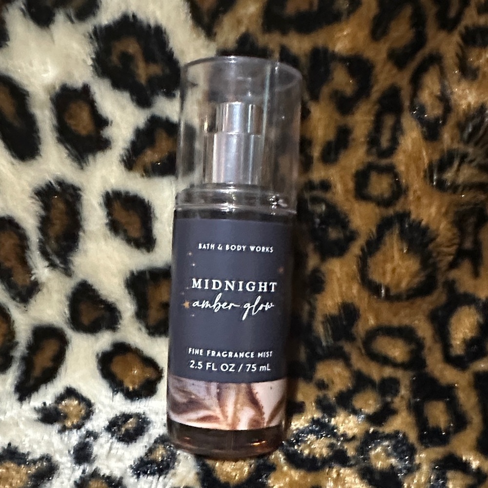 Bath & Body Works Midnight Amber Glow Fine Fragrance Mist - Black & Brown